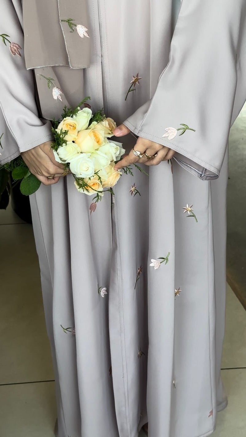 Hala Abaya